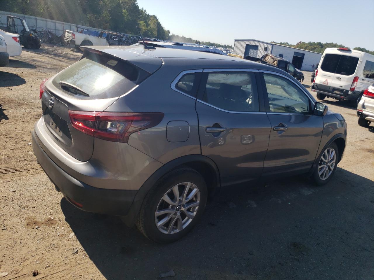 Obraz 3 z 2020 NISSAN ROGUE SPORT S 2020 z VIN JN1BJ1CV4LW279914