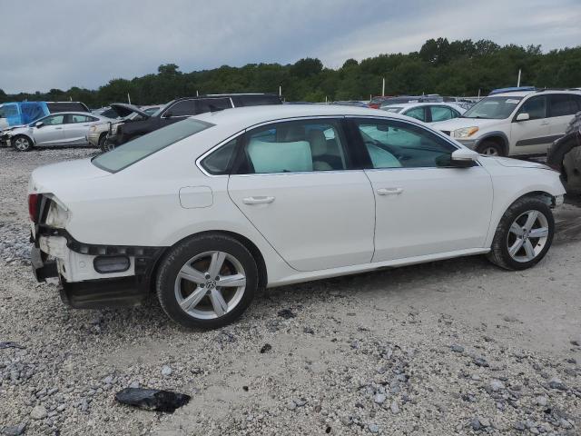 Image 3 of 2015 VOLKSWAGEN PASSAT S 2015 with VIN 1VWAS7A35FC077869