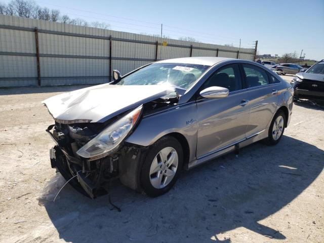 Image 1 of 2012 HYUNDAI SONATA HYBRID 2012 with VIN KMHEC4A44CA042039