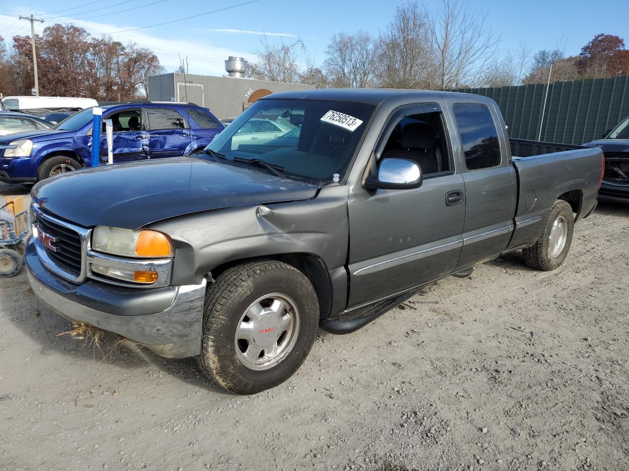 Obraz 1 z 2001 GMC NEW SIERRA C1500 2001 z VIN 2GTEC19T911166782