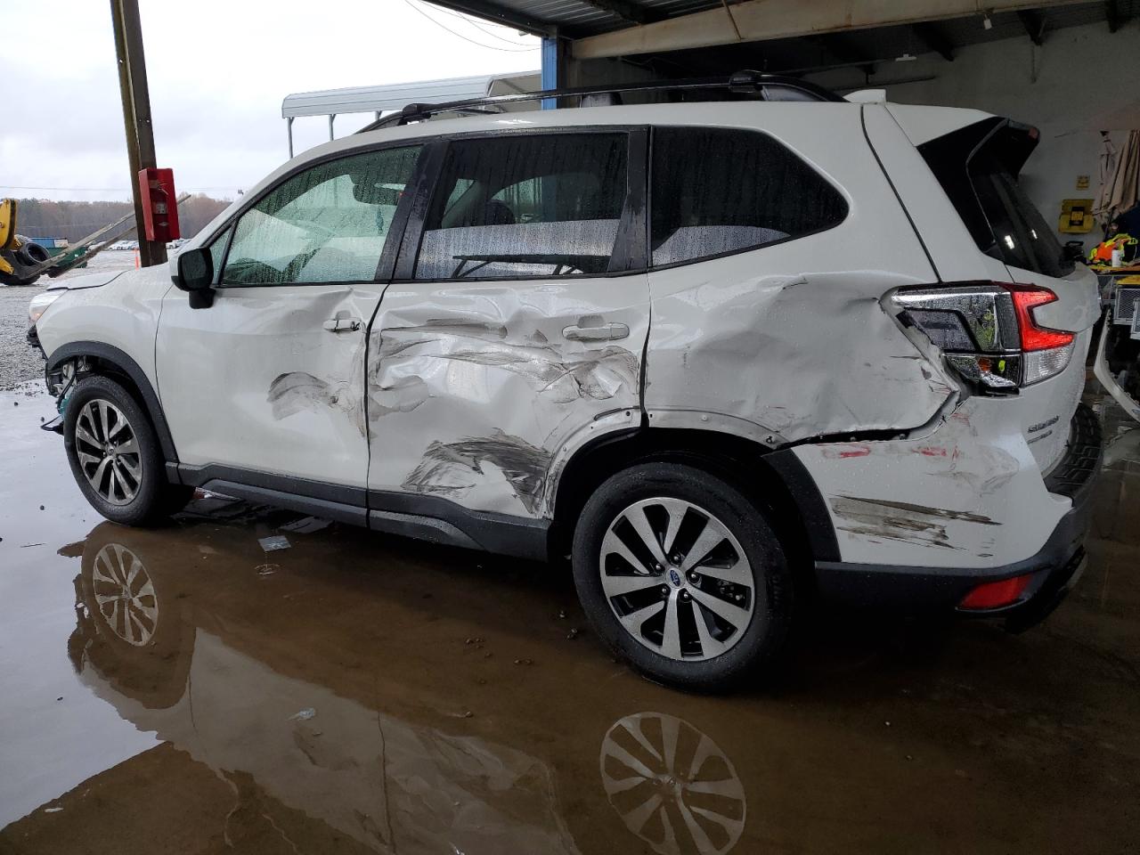 Изображение 2 2019 SUBARU FORESTER PREMIUM 2019 с VIN JF2SKAGC2KH588353