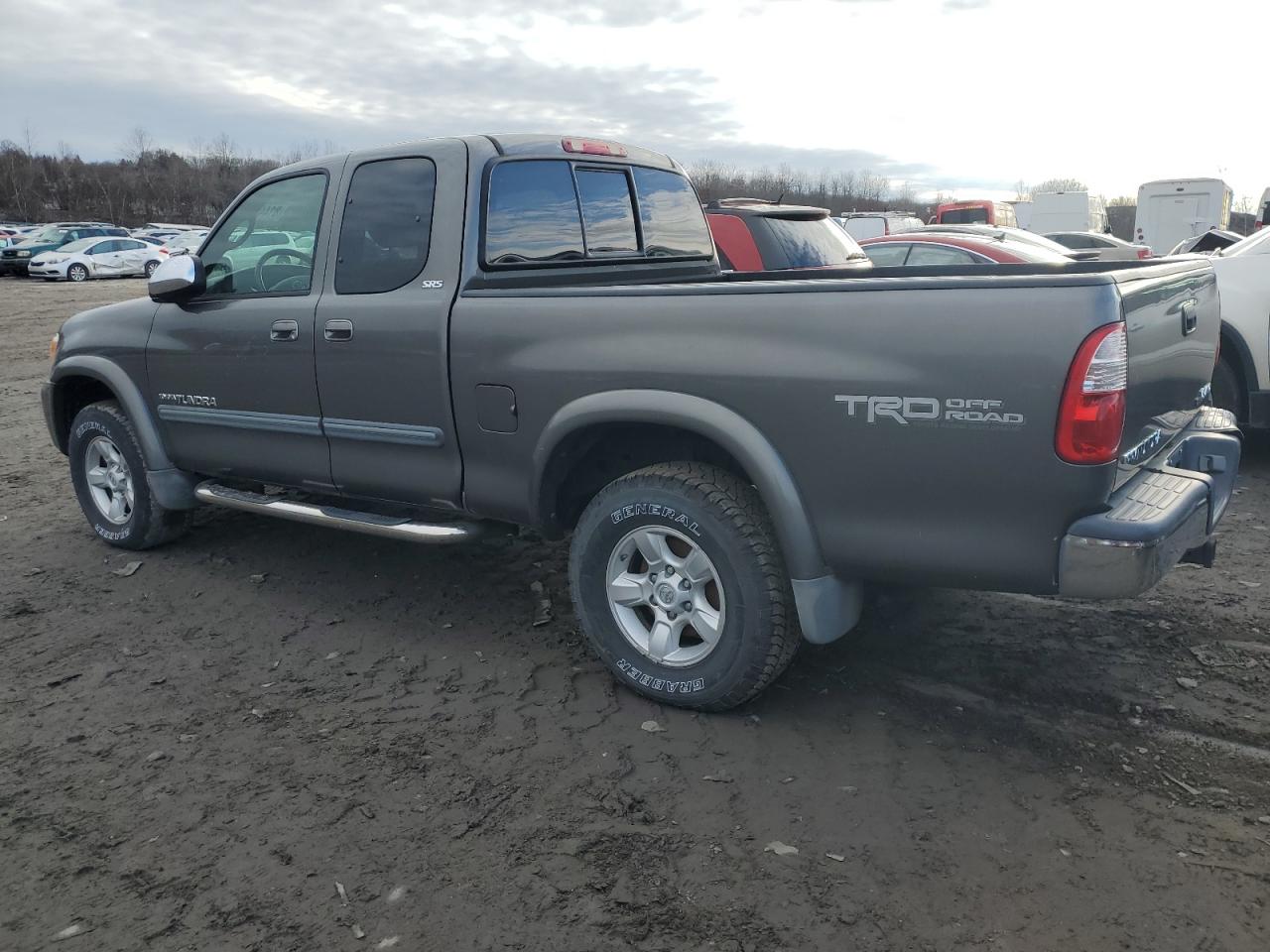 Image 2 of 2005 TOYOTA TUNDRA ACCESS CAB SR5 2005 with VIN 5TBBT44185S467206