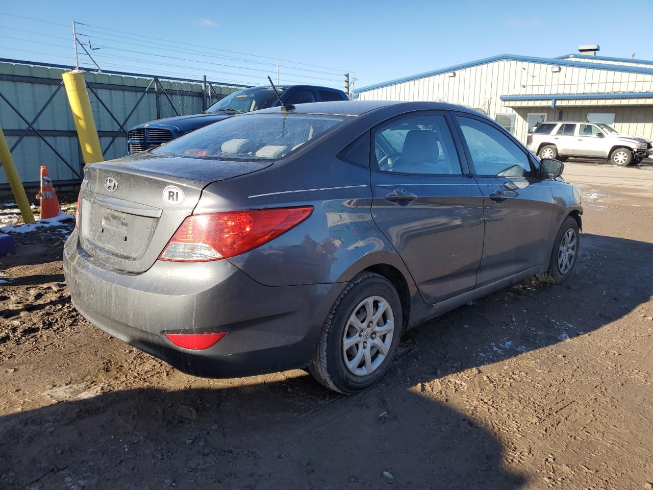 Obraz 3 z 2013 HYUNDAI ACCENT GLS 2013 z VIN KMHCT4AEXDU398589
