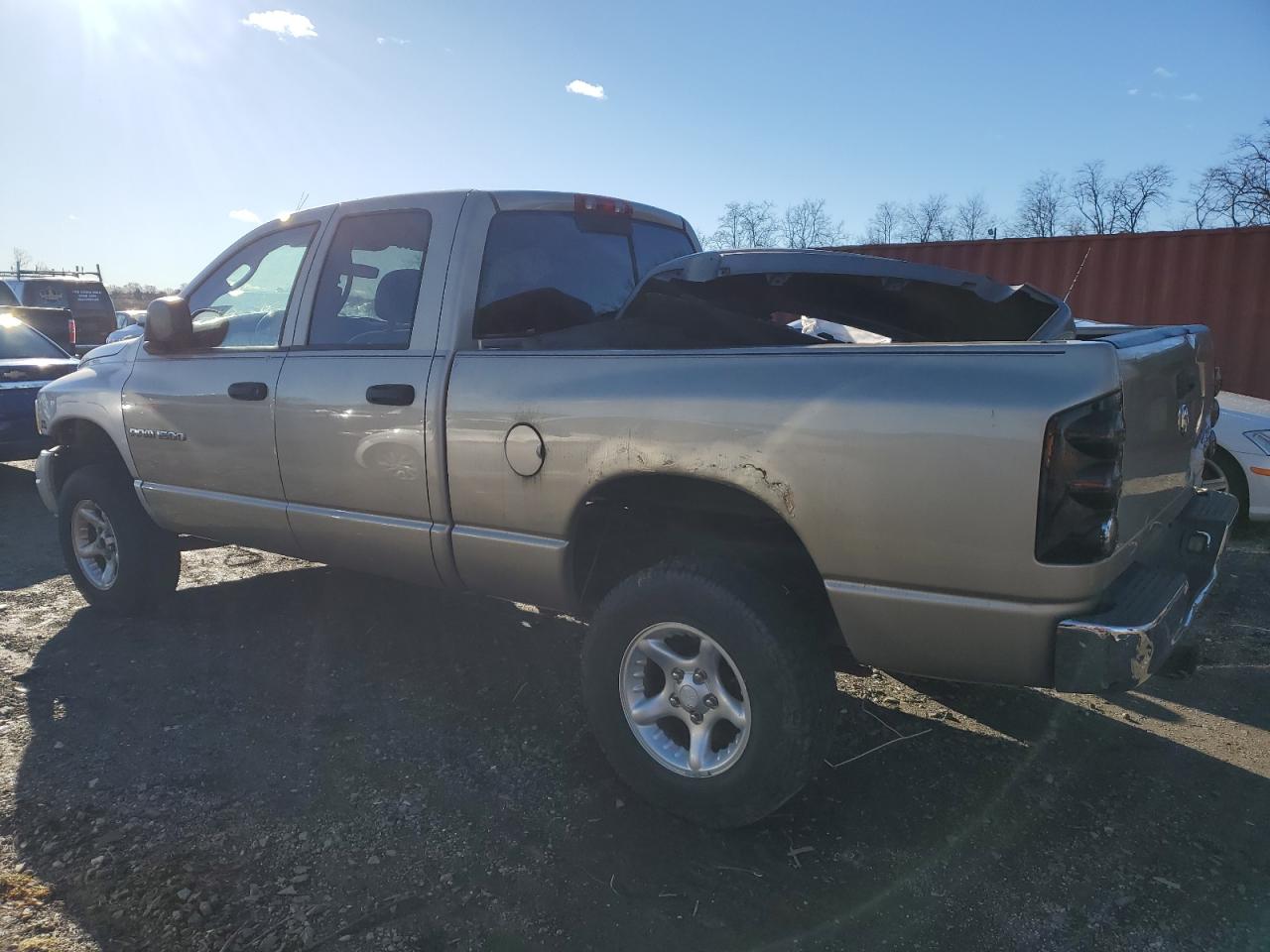 Изображение 2 2005 DODGE RAM 1500 ST 2005 с VIN 1D7HU18N65S118603
