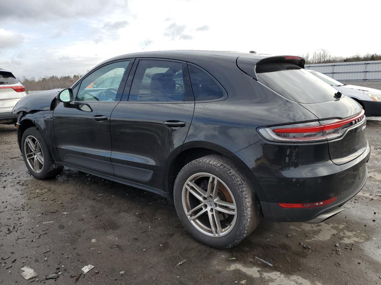 Image 2 of 2021 PORSCHE MACAN  2021 with VIN WP1AA2A59MLB07963