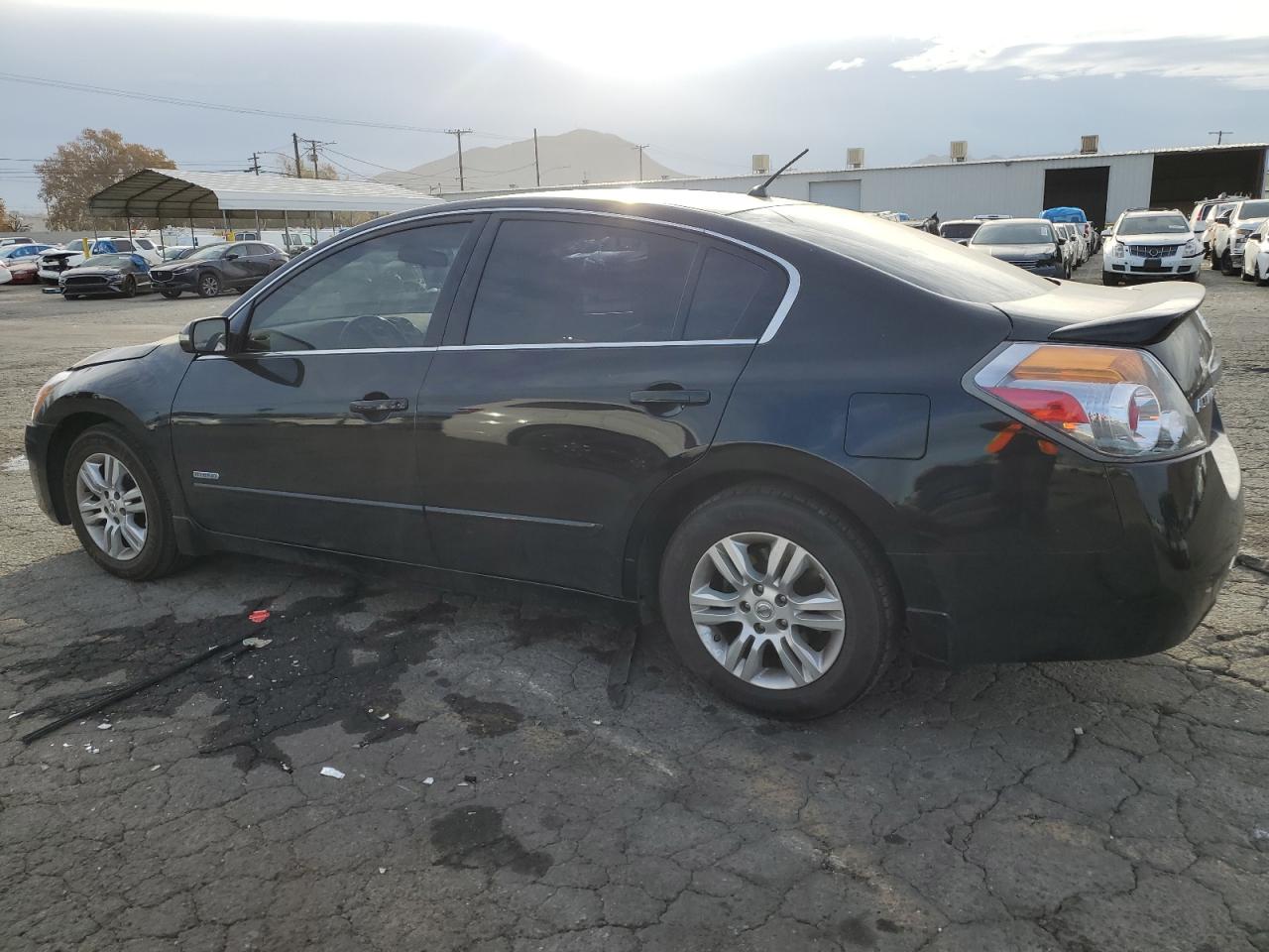 Image 2 of 2010 NISSAN ALTIMA HYBRID 2010 with VIN 1N4CL2AP6AC163723