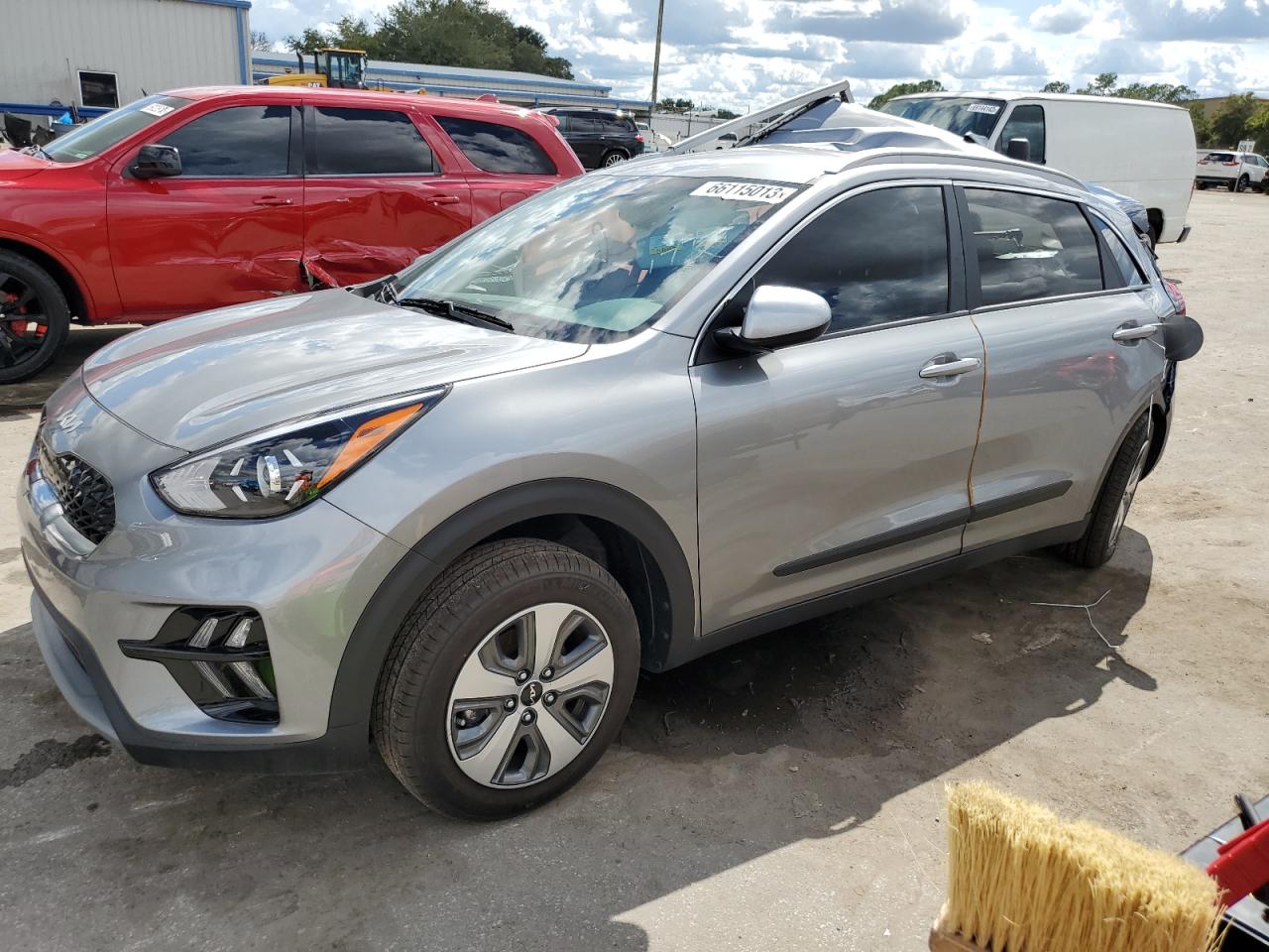 Изображение 2022 KIA NIRO LX 2022