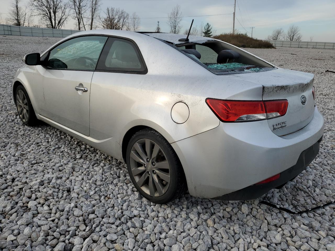 Obraz 2 z 2013 KIA FORTE SX 2013 z VIN KNAFW6A39D5665859