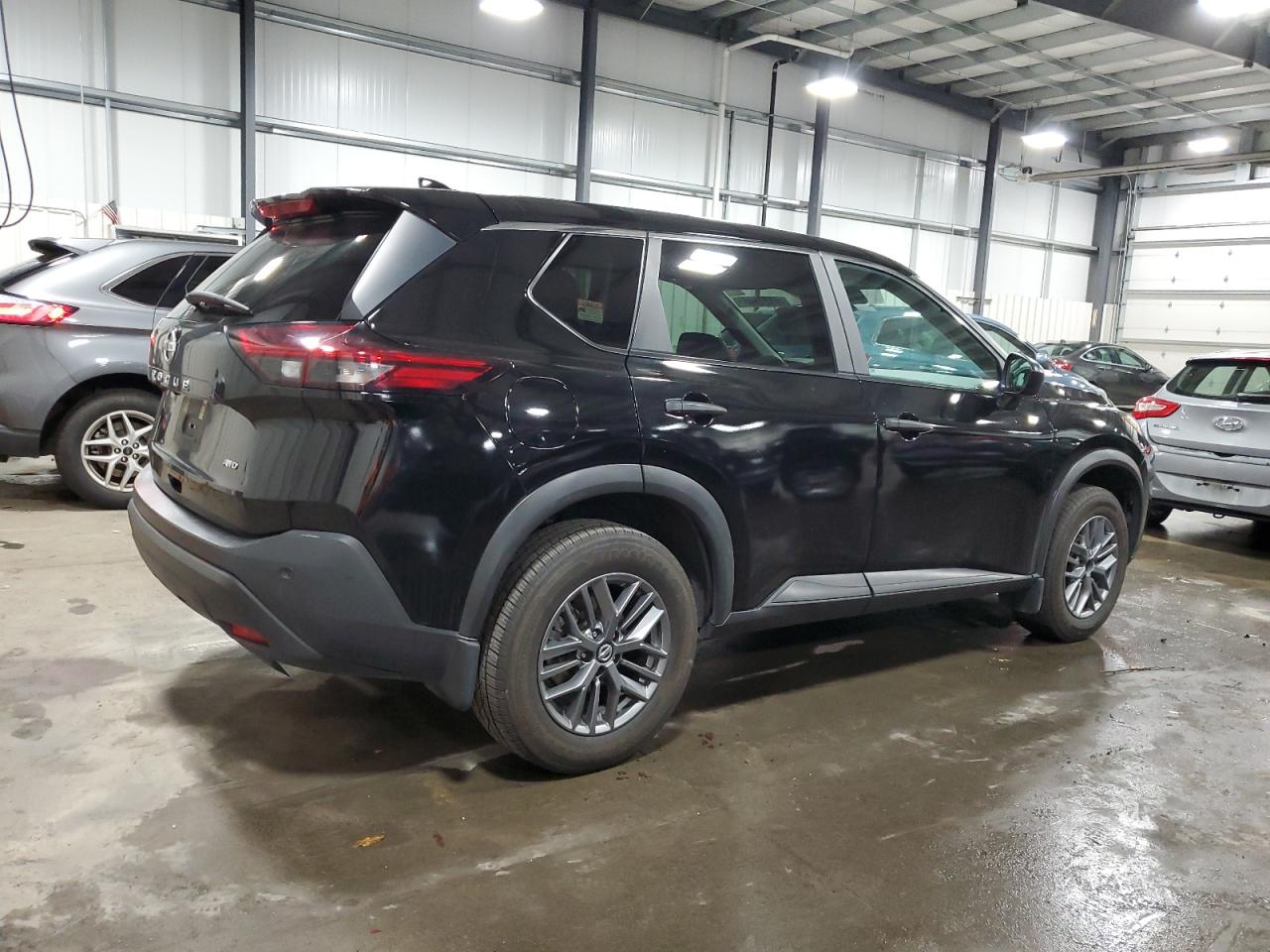 Image 3 of Nissan Rogue S 2021 with VIN 5N1AT3AB1MC756269