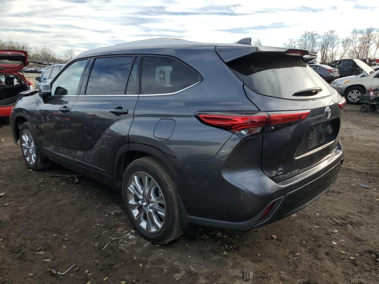 Obraz 2 z 2020 TOYOTA HIGHLANDER LIMITED 2020 z VIN 5TDDZRBH2LS016054