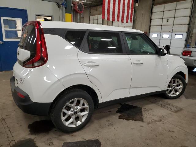 Image 3 of 2020 KIA SOUL LX 2020 with VIN KNDJ23AUXL7059702