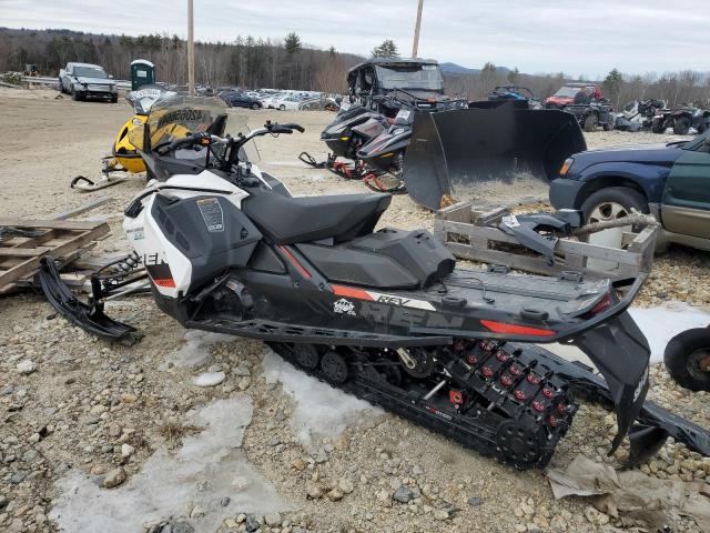 Image 3 of 2019 SKI DOO RENEGADE 2019 with VIN 2BPSBXKA3KV000060
