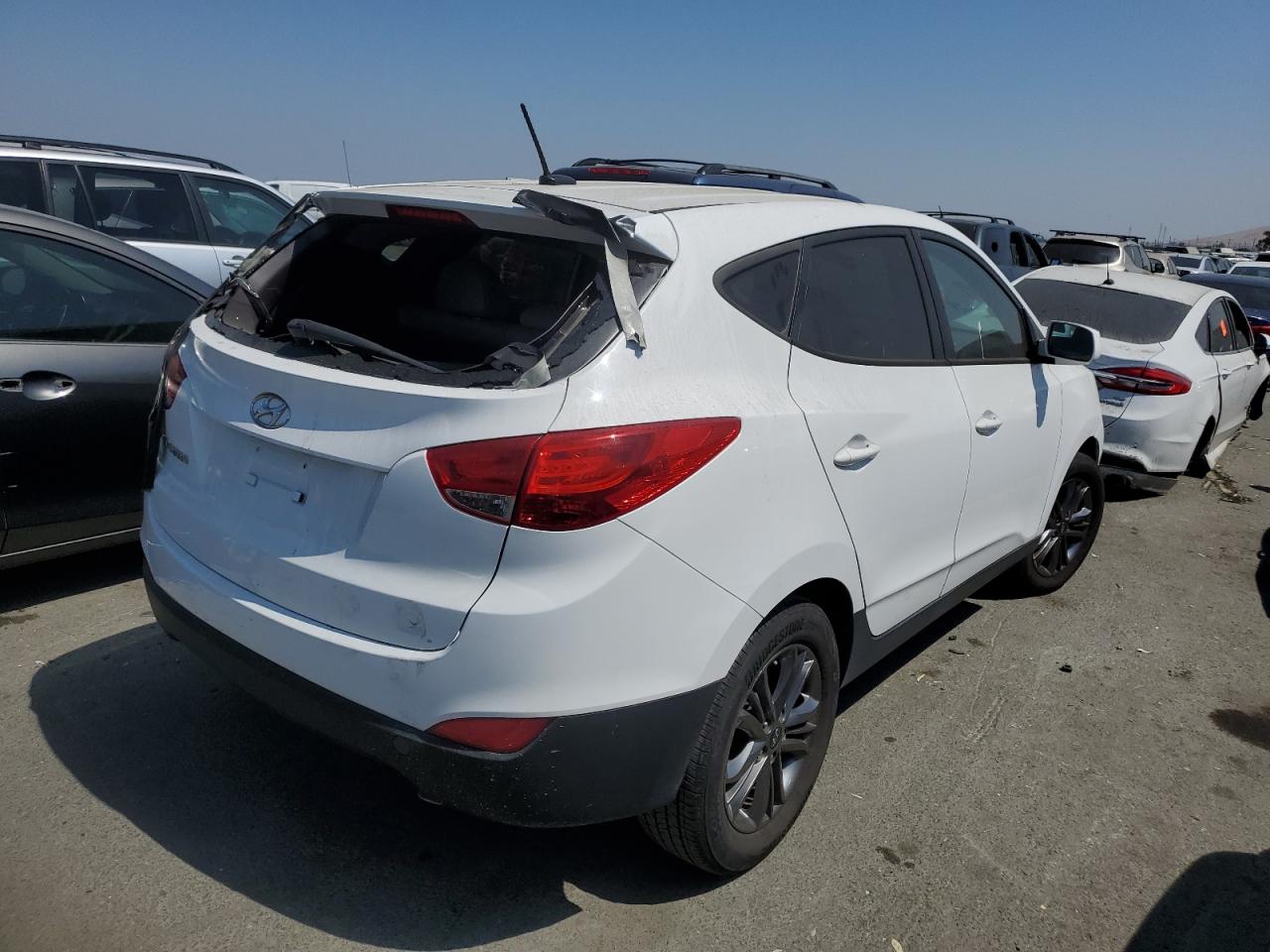 Obraz 3 z 2015 HYUNDAI TUCSON GLS 2015 z VIN KM8JT3AF1FU099036