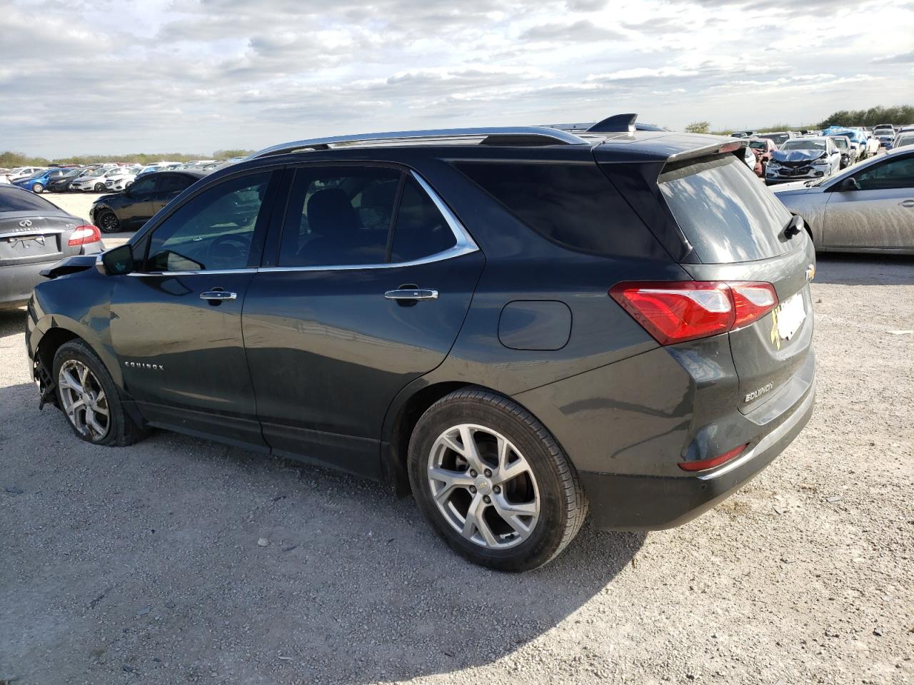 Image 2 of 2018 CHEVROLET EQUINOX PREMIER 2018 with VIN 3GNAXMEV7JS647590