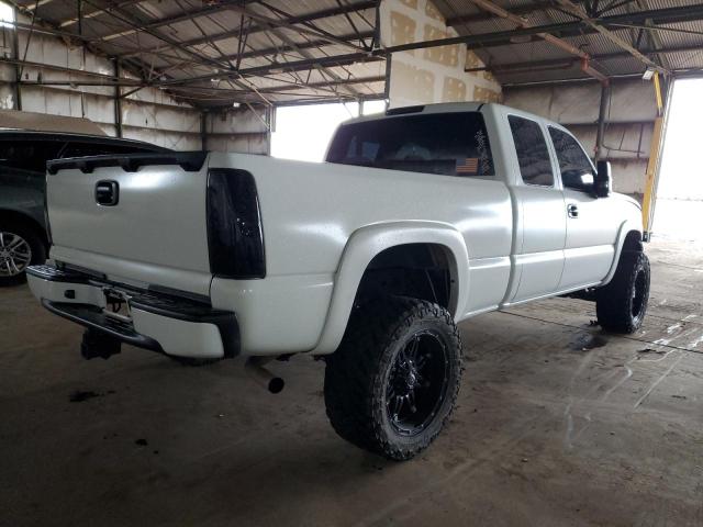 Изображение 3 2004 CHEVROLET SILVERADO K1500 2004 с VIN 2GCEK19T841316582