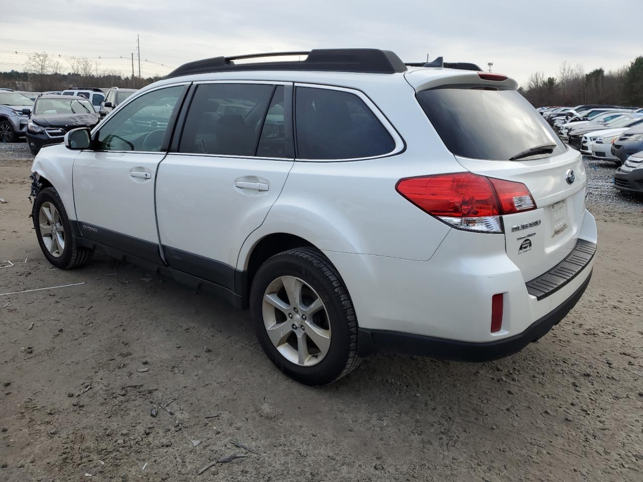 Изображение 2 2014 SUBARU OUTBACK 2.5I LIMITED 2014 с VIN 4S4BRBKC8E3293004