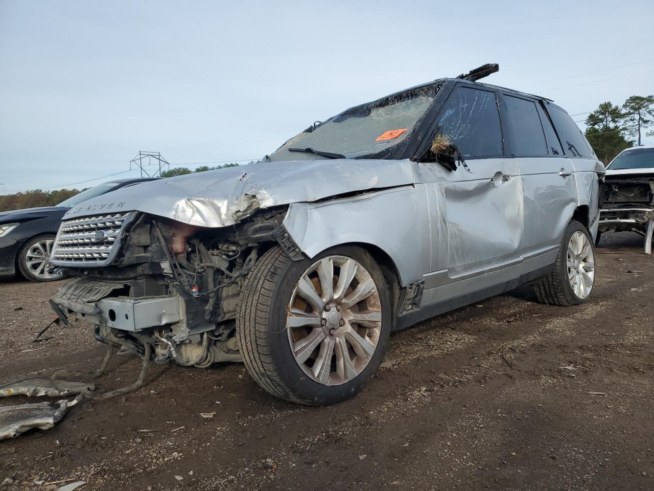 Image 1 of 2016 LAND ROVER RANGE ROVER SUPERCHARGED 2016 with VIN SALGS2EF1GA297522