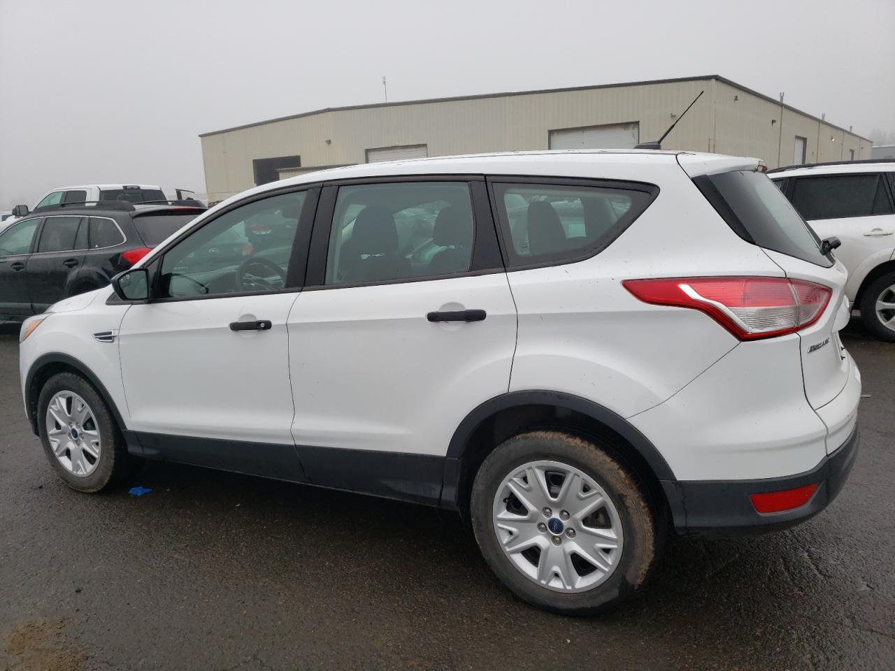 Obraz 2 z 2016 FORD ESCAPE S 2016 z VIN 1FMCU0F73GUB33503