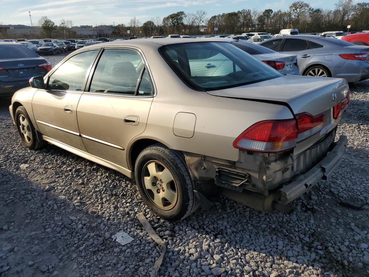 Image 2 of 2001 HONDA ACCORD EX 2001 with VIN 1HGCG16561A059150