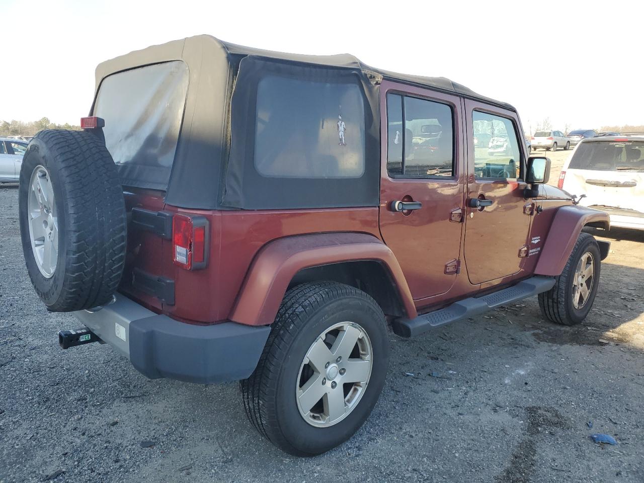 Obraz 3 z 2010 JEEP WRANGLER UNLIMITED SAHARA 2010 z VIN 1J4HA5H13AL155257