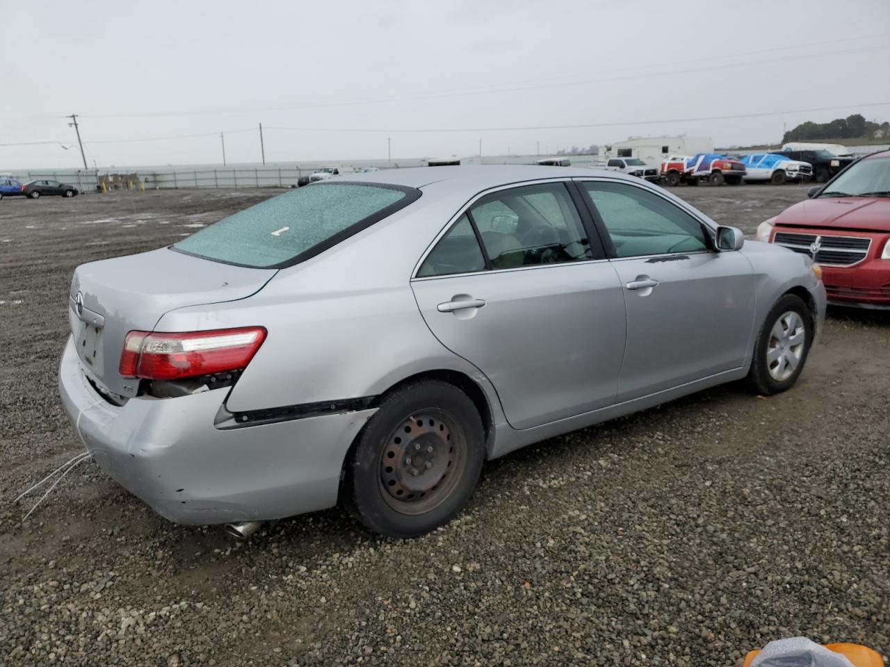 Image 3 of 2007 TOYOTA CAMRY LE 2007 with VIN 4T1BK46KX7U006633