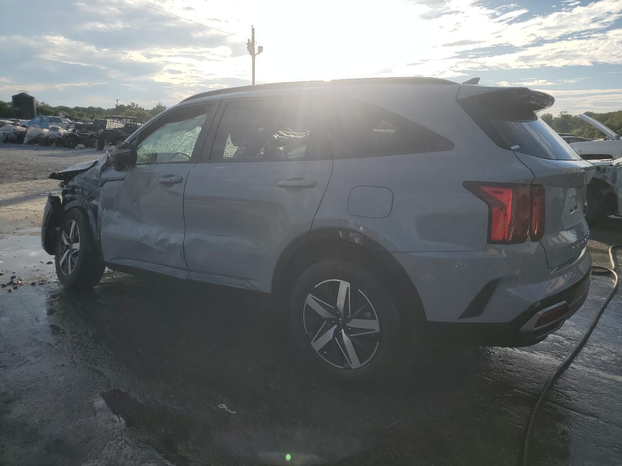 Image 2 of Kia Sorento Ex 2022 with VIN 5XYRH4LF7NG126879