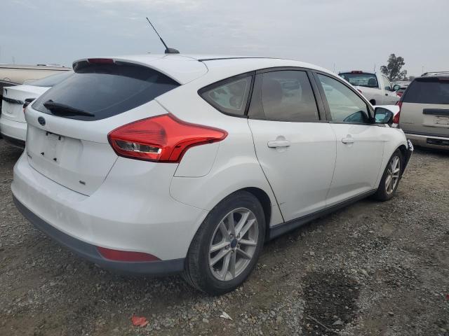 Image 3 of 2016 FORD FOCUS SE 2016 with VIN 1FADP3K2XGL319322
