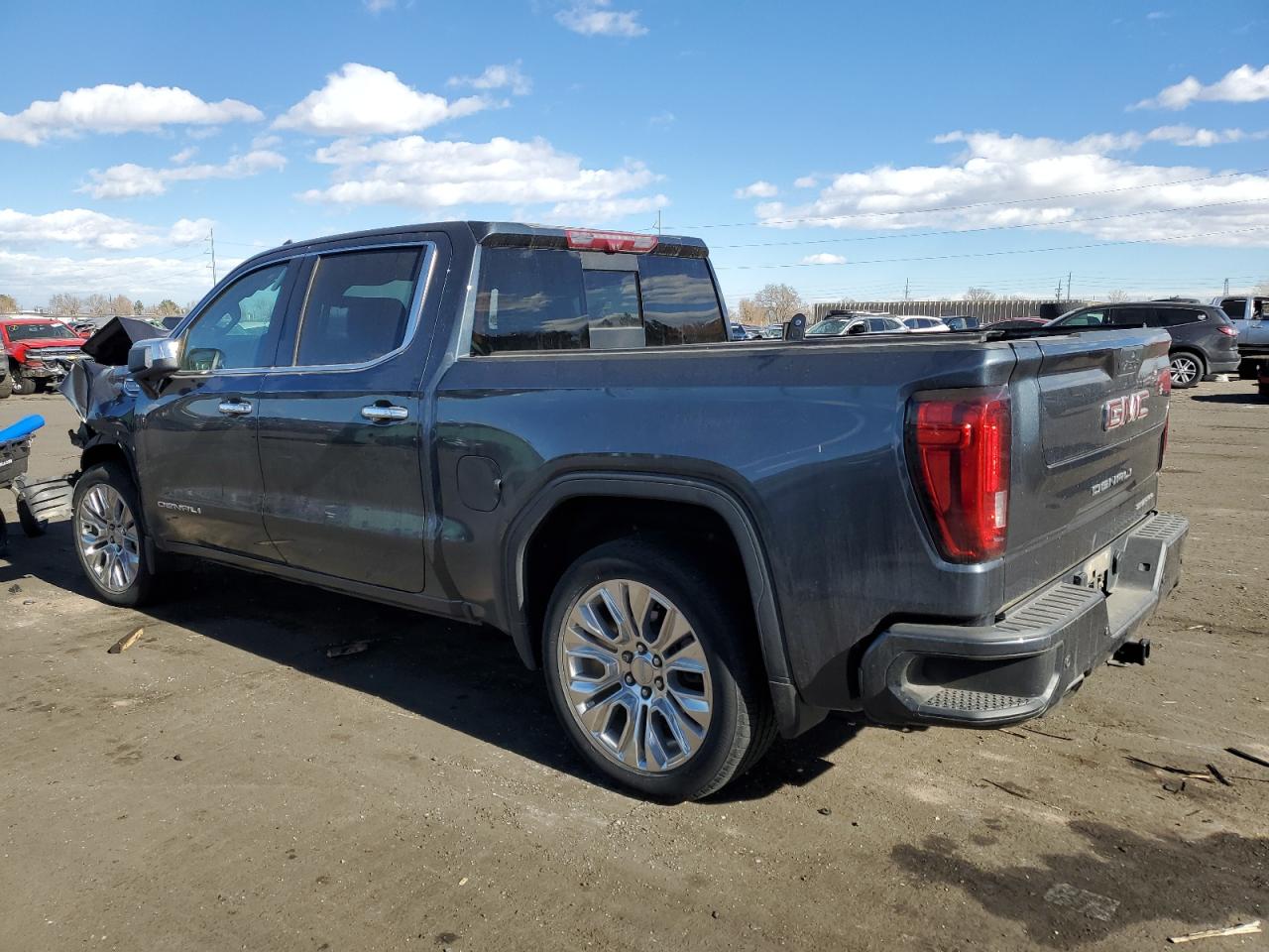 Obraz 2 z 2020 GMC SIERRA K1500 DENALI 2020 z VIN 3GTU9FELXLG157919