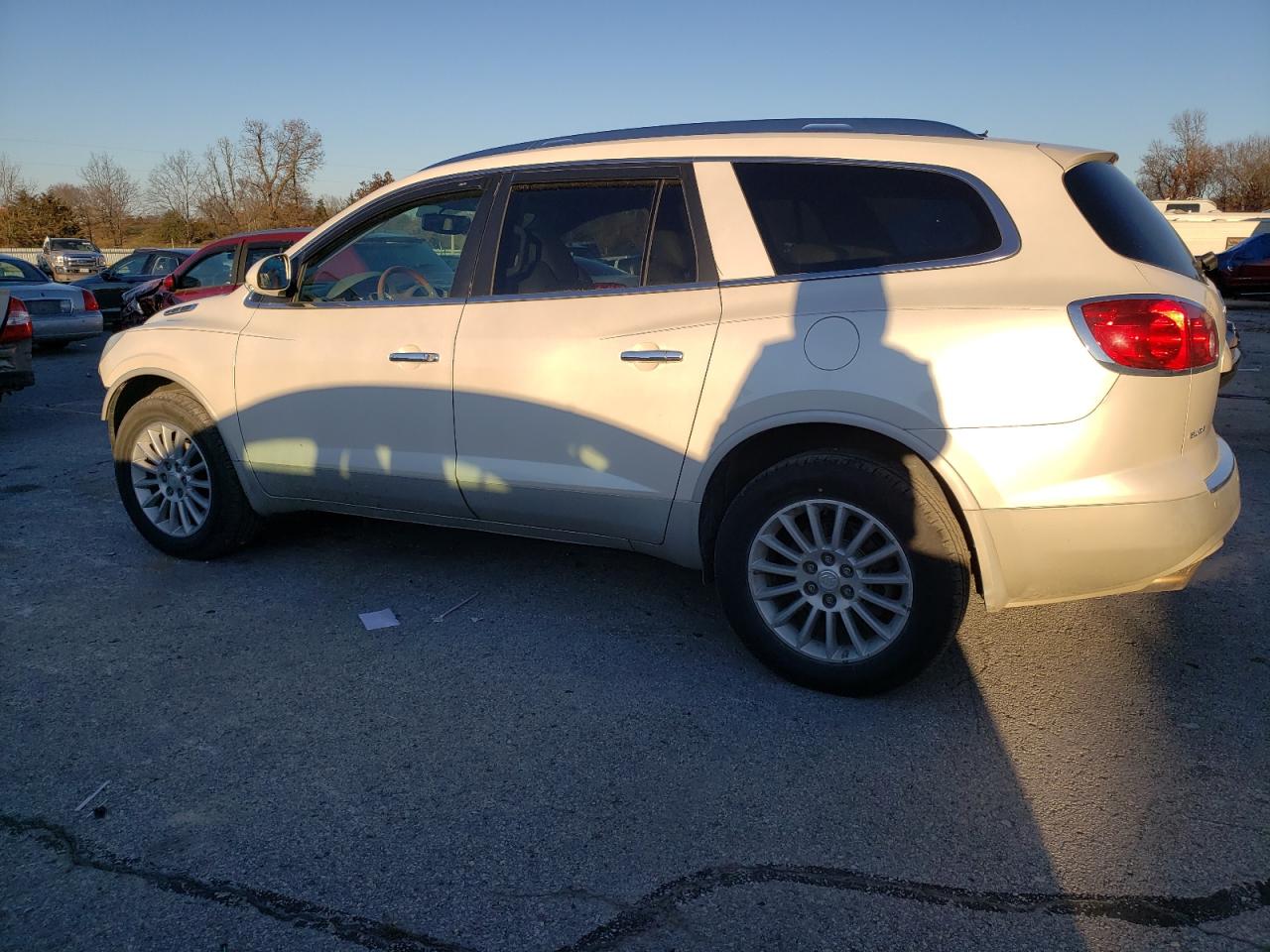 Изображение 2 2011 BUICK ENCLAVE CXL 2011 с VIN 5GAKVBED1BJ329354