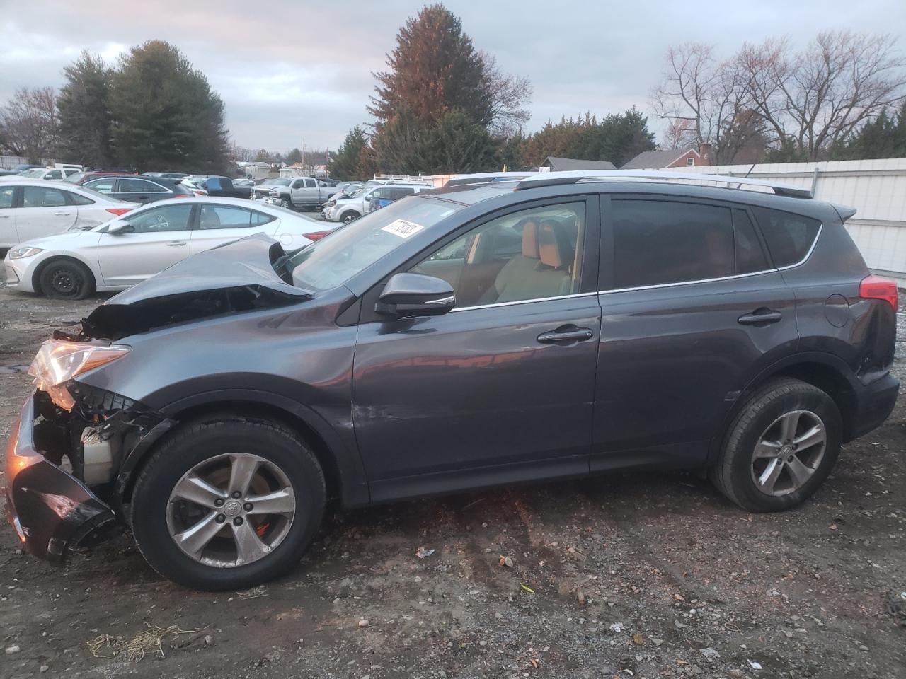 Изображение 1 2013 TOYOTA RAV4 XLE 2013 с VIN JTMRFREV4DD045035