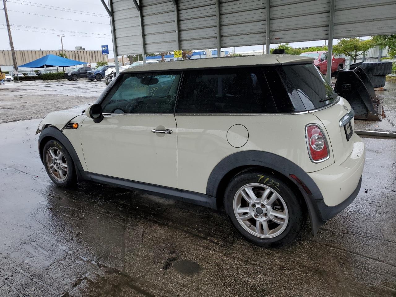 Image 2 of 2013 MINI COOPER  2013 with VIN WMWSU3C59DT683923
