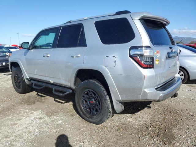 Image 2 of 2016 TOYOTA 4RUNNER SR5/SR5 PREMIUM 2016 with VIN JTEBU5JR2G5340783