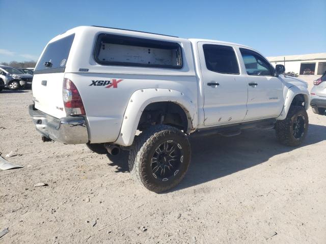 Image 3 of 2015 TOYOTA TACOMA DOUBLE CAB 2015 with VIN 3TMLU4EN6FM165733