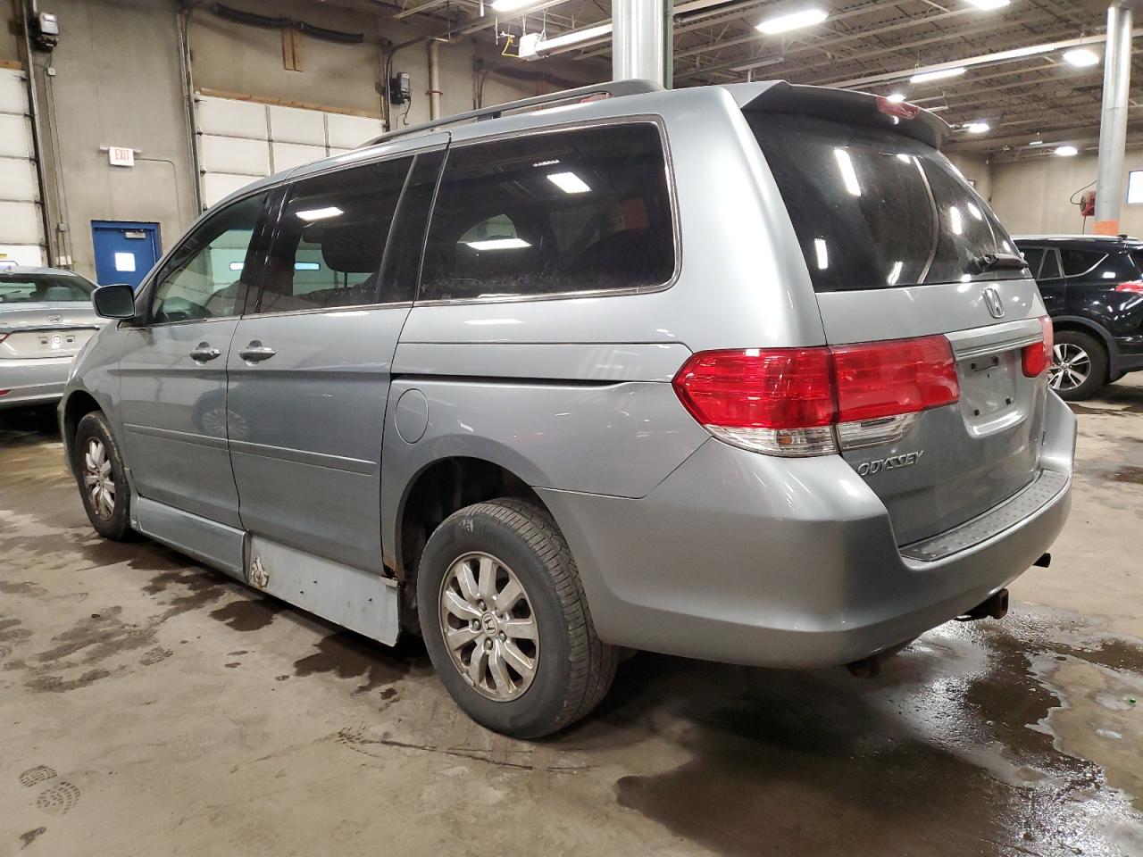 Obraz 2 z 2016 HONDA ODYSSEY EX 2016 z VIN 5FNRL38489B033009