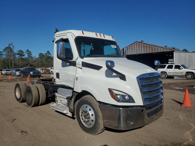 Image 1 of 2020 FREIGHTLINER CASCADIA 126  2020 with VIN 3AKJHLDV0LSMF9755