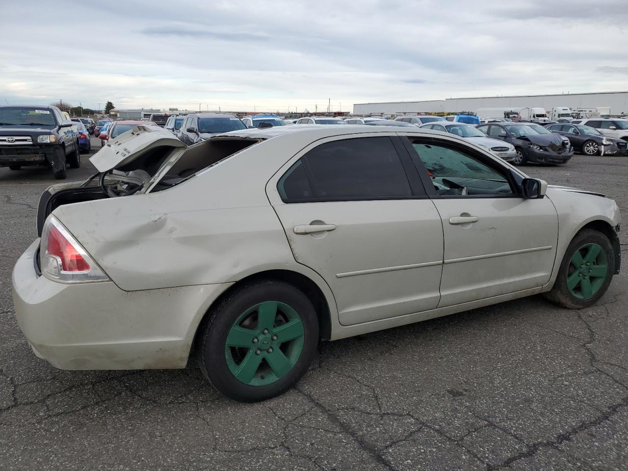 Obraz 3 z 2008 FORD FUSION SE 2008 z VIN 3FAHP011X8R153430