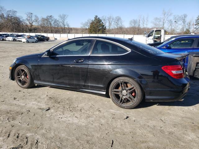 Image 2 of 2013 MERCEDES-BENZ C 250 2013 with VIN WDDGJ4HB2DG078243