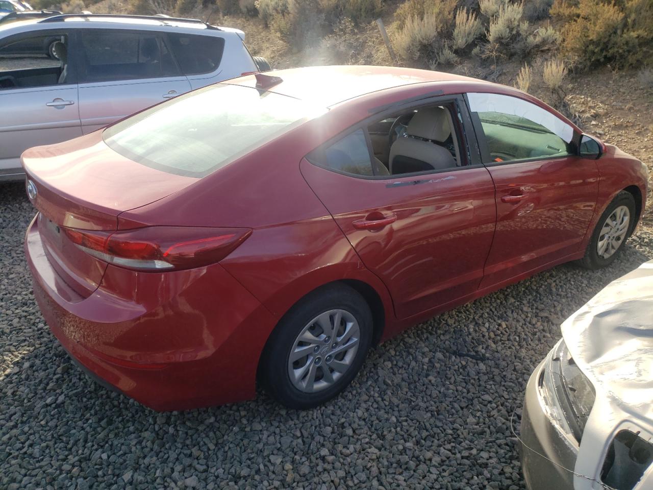 Image 3 of 2017 HYUNDAI ELANTRA SE 2017 with VIN KMHD74LF3HU064943