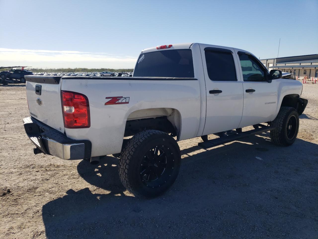 Изображение 3 2013 CHEVROLET SILVERADO K1500 LT 2013 с VIN 3GCPKSE77DG321075