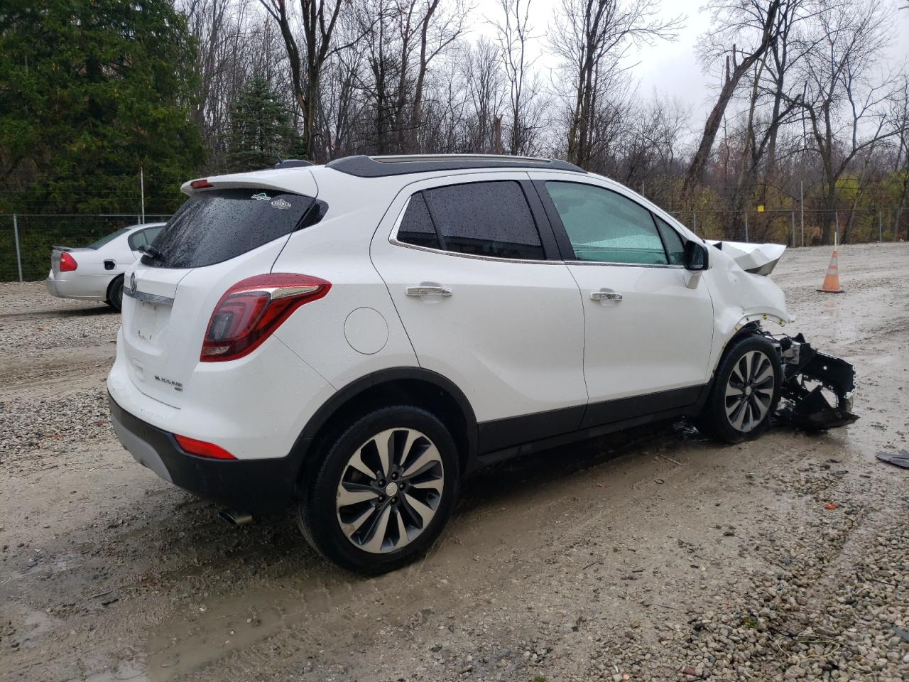 Obraz 3 z 2021 BUICK ENCORE PREFERRED 2021 z VIN KL4CJESBXMB337429