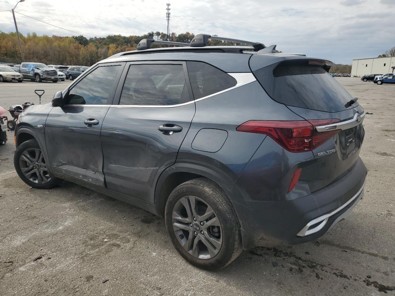 Image 2 of 2021 KIA SELTOS S 2021 with VIN KNDEUCAA7M7166452