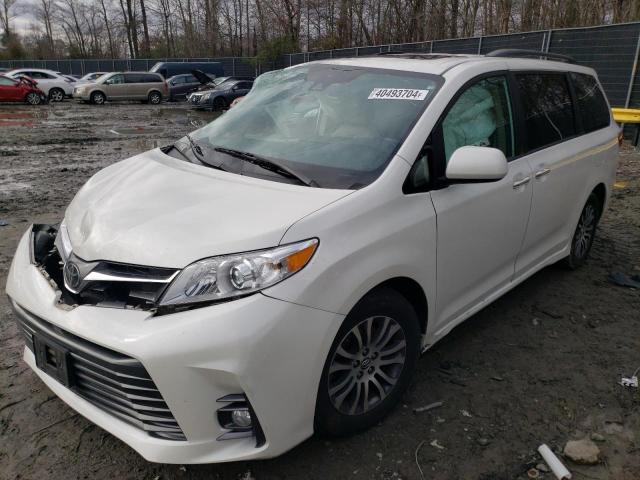 2020 TOYOTA SIENNA XLE 2020 image