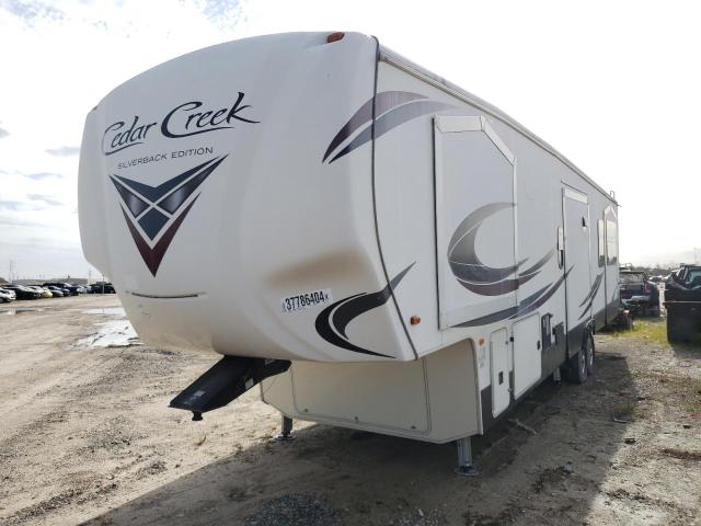 Image 2 of 2019 CEDA 5TH WHEEL 2019 with VIN 4X4FCRN27KS221080