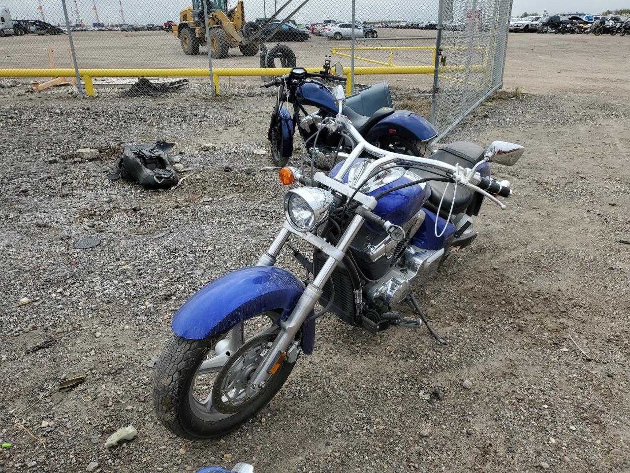 Image 2 of 2016 HONDA VT1300 CR 2016 with VIN JH2SC6601GK600011