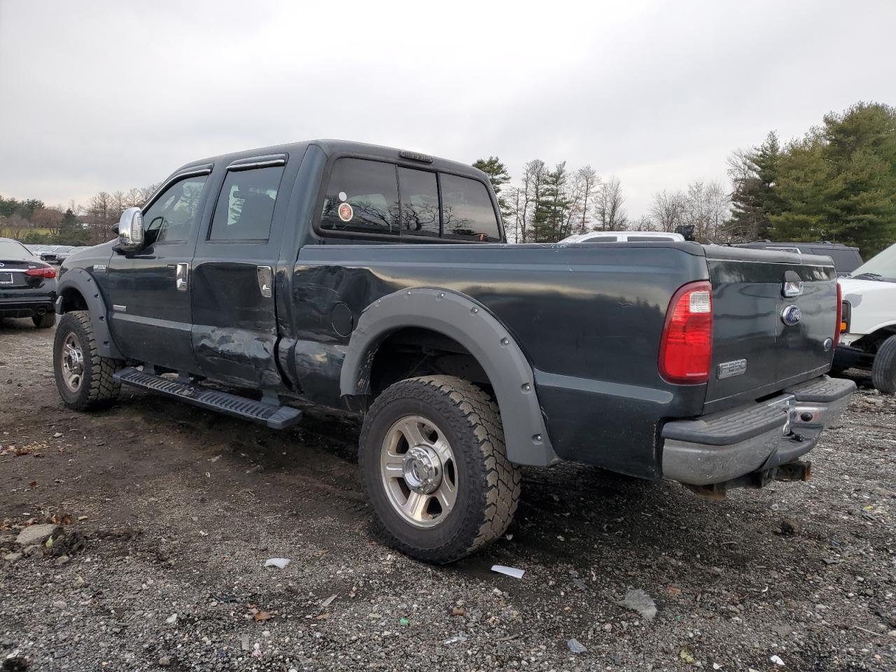 Image 2 of 2005 FORD F250 SUPER DUTY 2005 with VIN 1FTSW21P05EC31649