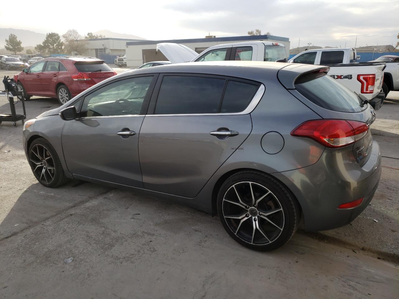 Image 2 of 2015 KIA FORTE EX 2015 with VIN KNAFX5A82F5320274