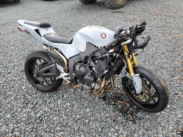 Image 1 of 2021 HONDA CBR600 RA 2021 with VIN JH2PC40J5MK700863