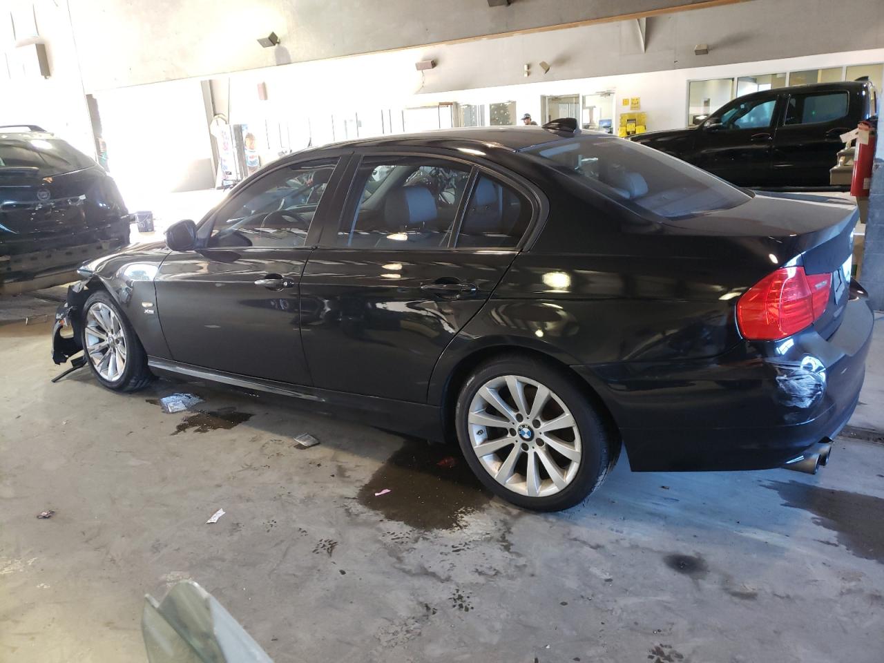 Изображение 2 2011 BMW 328 XI 2011 с VIN WBAPK7C5XBF087492