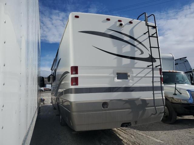Image 3 of 2005 WORKHORSE CUSTOM CHASSIS MOTORHOME CHASSIS W22 2005 with VIN 5B4MP67G653410218