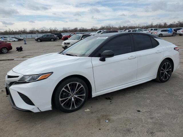 Image 1 of 2020 TOYOTA CAMRY SE 2020 with VIN 4T1G11AK6LU506345